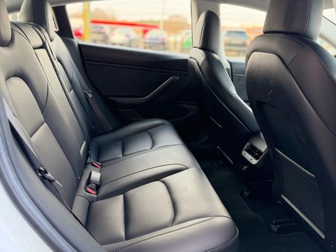Used 2018 Tesla Model 3 Long Range image 15