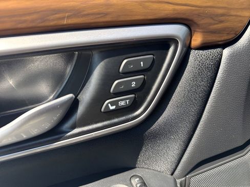 Used 2022 Honda CR-V EX image 11