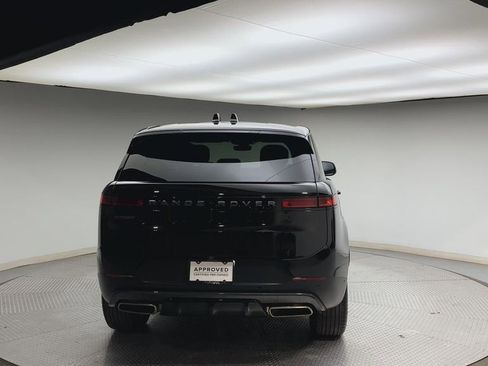 Certified 2024 Land Rover Range Rover Sport SE AWD/4WD image 3