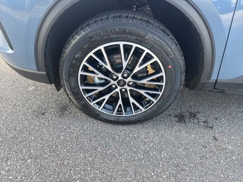 New 2026 Ford Escape Base image 5