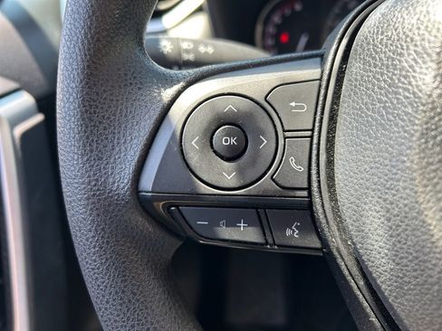 Used 2023 Toyota RAV4 XLE FWD image 20