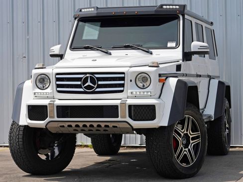 Used 2018 Mercedes-Benz G 550 Squared image 3