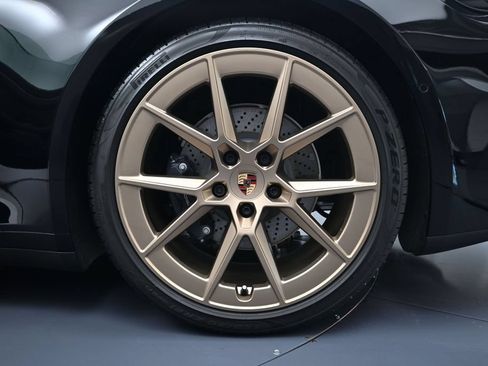 Certified 2026 Porsche 911 Carrera RWD image 35