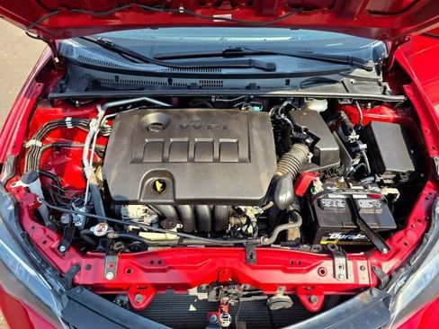 Used 2017 Toyota Corolla LE w/ Carpet Mat Package (TMS) FWD image 59