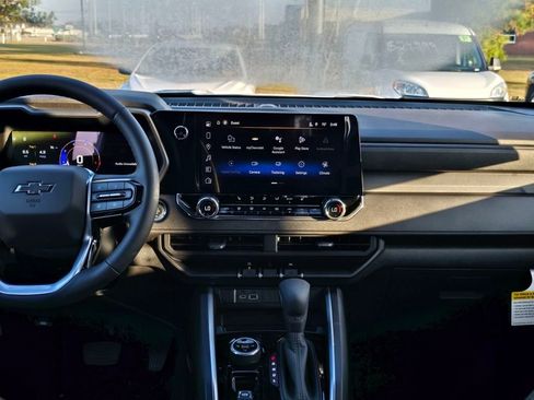 New 2026 Chevrolet Colorado Trail Boss AWD/4WD image 18