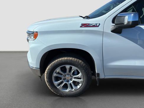 New 2026 Chevrolet Silverado 1500 LTZ AWD/4WD image 18