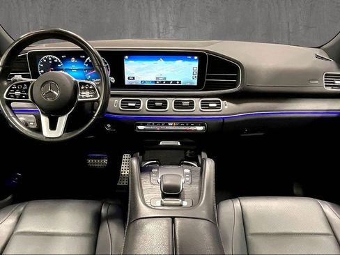 Used 2022 Mercedes-Benz GLS 450 4MATIC image 7