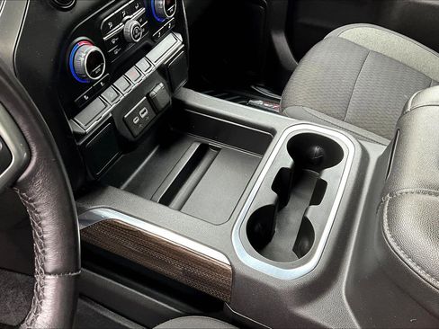 Used 2022 Chevrolet Silverado 1500 LT Trail Boss image 11