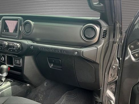 Used 2023 Jeep Wrangler Unlimited Sport AWD/4WD image 25