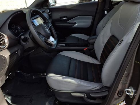 Used 2021 Nissan Kicks SR w/ SR Premium Package image 15