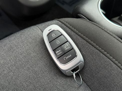 Used 2024 Hyundai Ioniq 5 SE AWD/4WD image 31