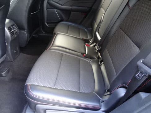 Certified 2024 Ford Escape ST-Line AWD/4WD image 8