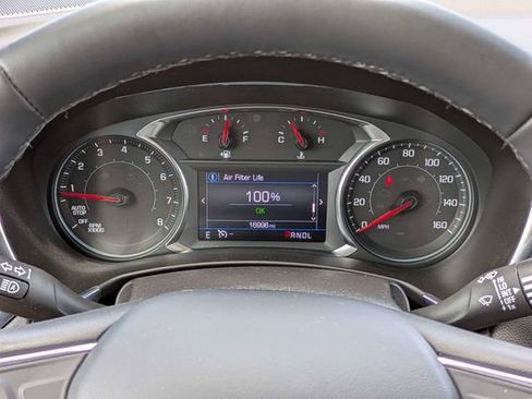 Used 2024 Chevrolet Equinox LT FWD image 27