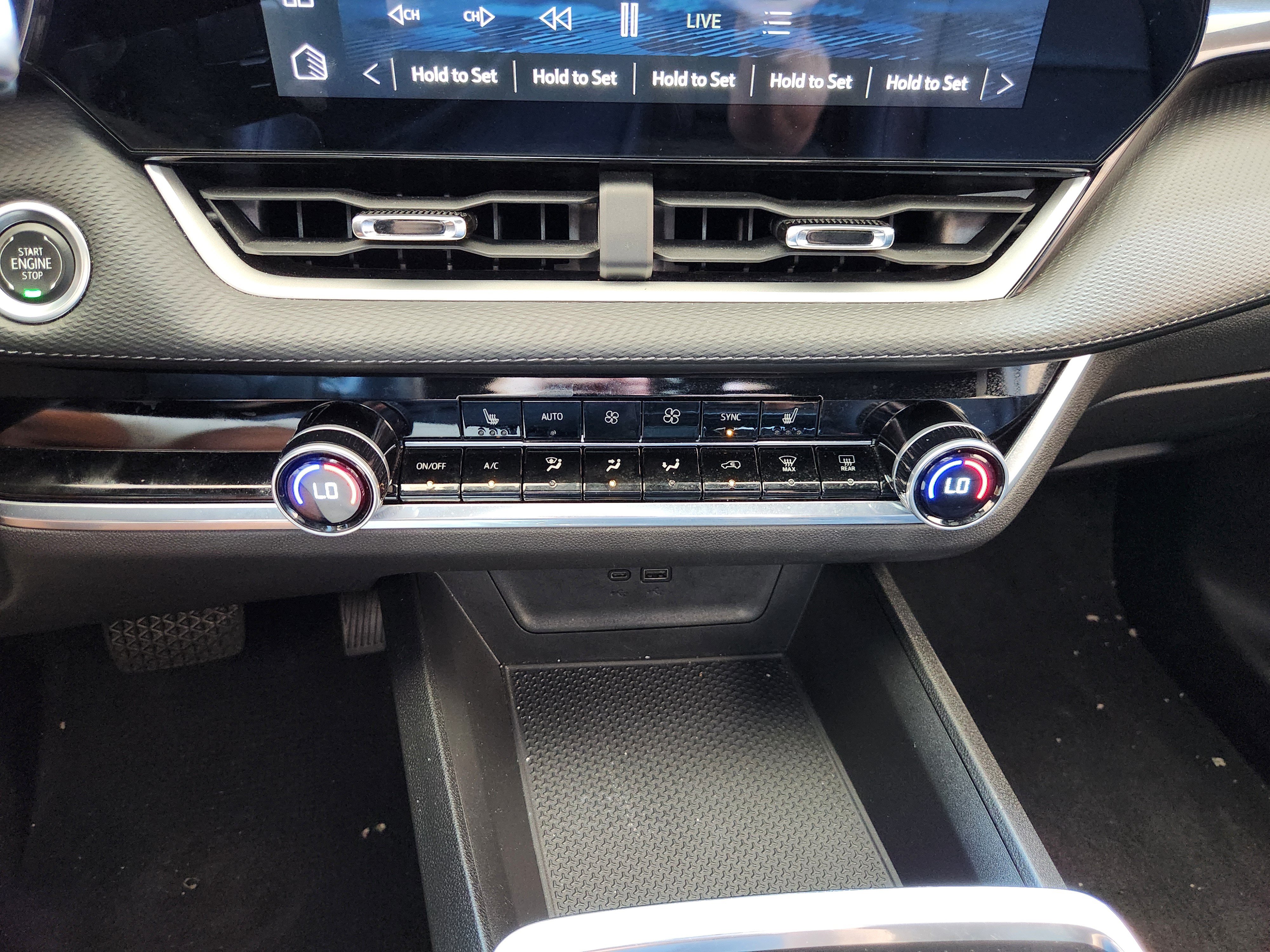 Certified 2025 Chevrolet Equinox LT w/ Convenience Package II FWD image 19