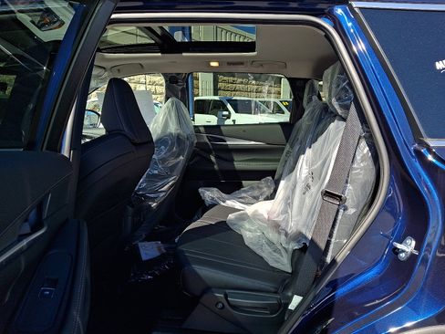 New 2026 INFINITI QX60 Pure w/ Cargo Package AWD/4WD image 5