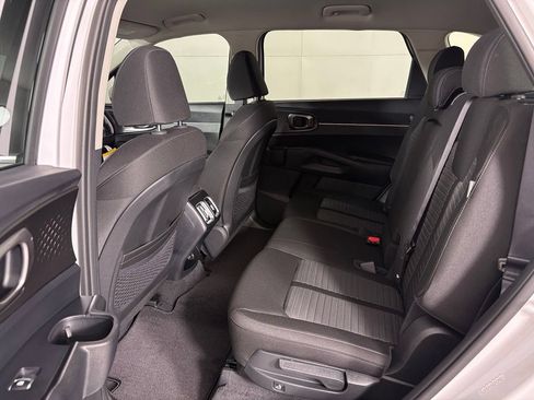 New 2026 Kia Sorento LX FWD image 38