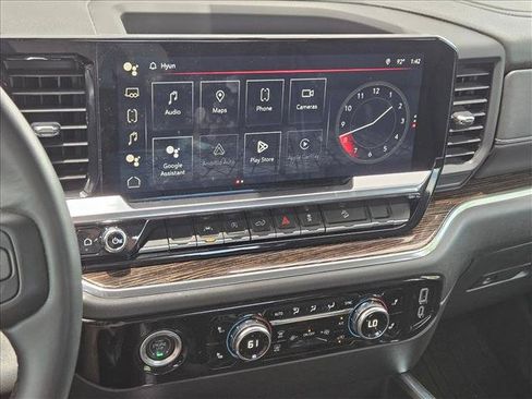 Used 2023 GMC Sierra 1500 Elevation AWD/4WD image 12