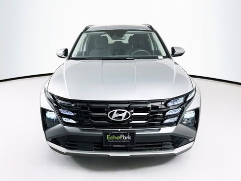 Used 2025 Hyundai Tucson SEL FWD image 2