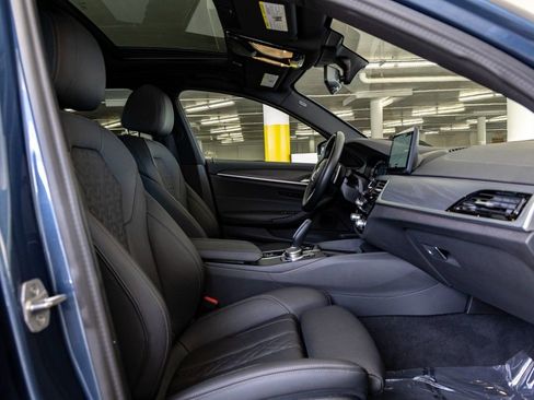 Certified 2023 BMW 540i w/ M Sport Package image 30