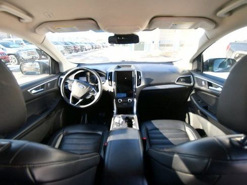 Used 2023 Ford Edge SEL AWD/4WD image 3
