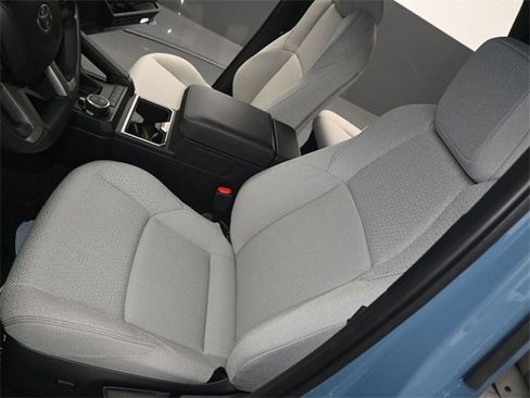 New 2025 Toyota 4Runner SR5 image 9