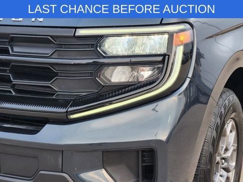 Used 2025 Ford Expedition Max Active image 17