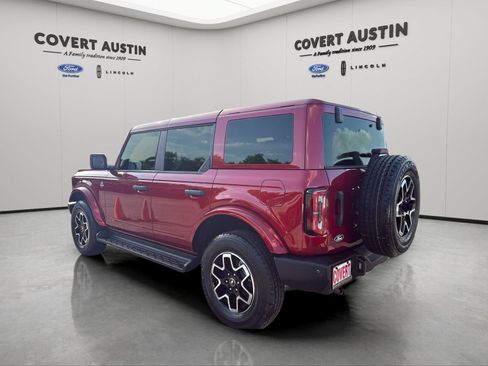 Certified 2026 Ford Bronco Outer Banks AWD/4WD image 3