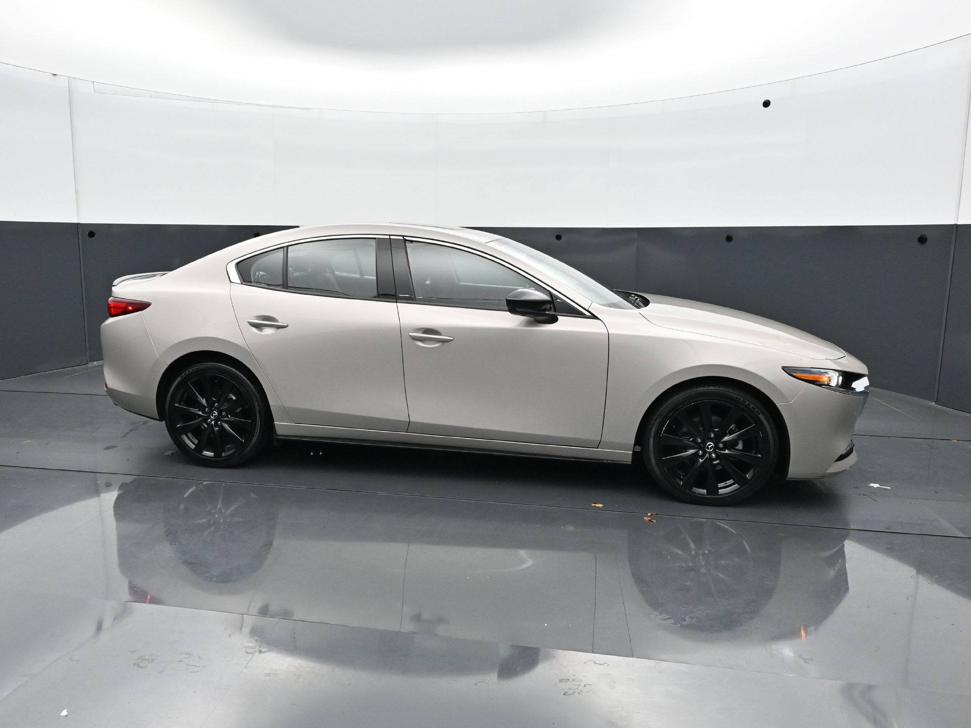 Used 2023 MAZDA MAZDA3 2.5 Turbo Sedan w/Premium Plus AWD/4WD image 8