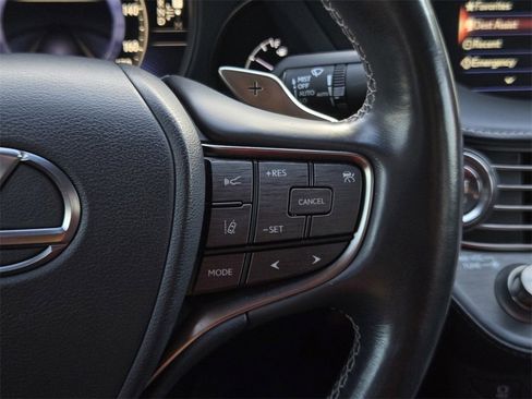 Used 2020 Lexus LS 500 image 27