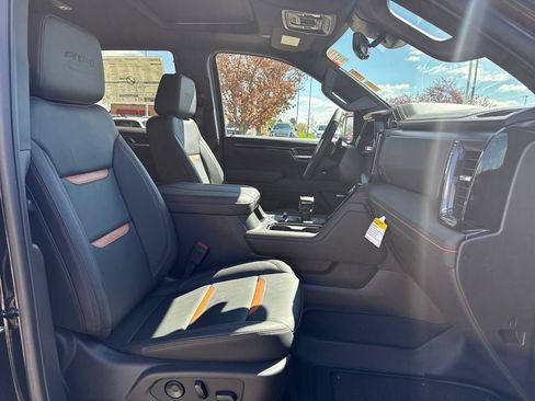 New 2026 GMC Sierra 1500 AT4 w/ AT4 Premium Package AWD/4WD image 46