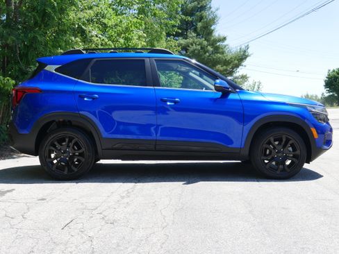 Certified 2025 Kia Seltos X-Line AWD/4WD image 8