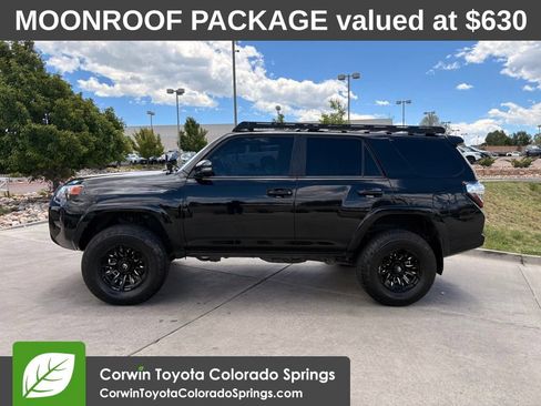 Used 2020 Toyota 4Runner SR5 Premium w/ Moonroof Package AWD/4WD image 5