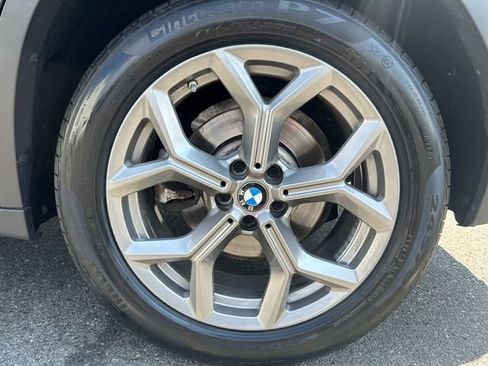 Used 2023 BMW X3 xDrive30i w/ Premium Package AWD/4WD image 18