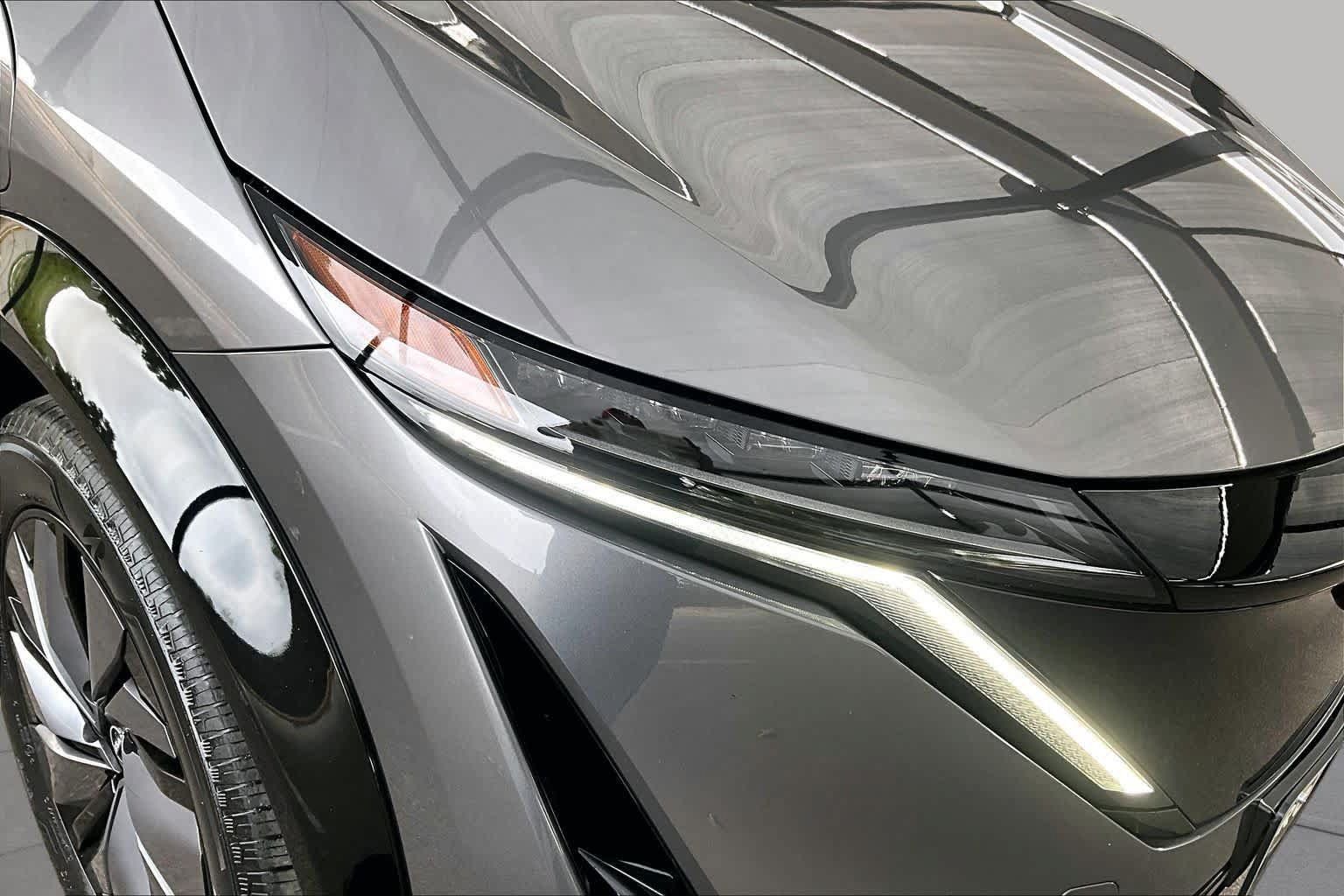 Certified 2023 Nissan Ariya AWD image 26