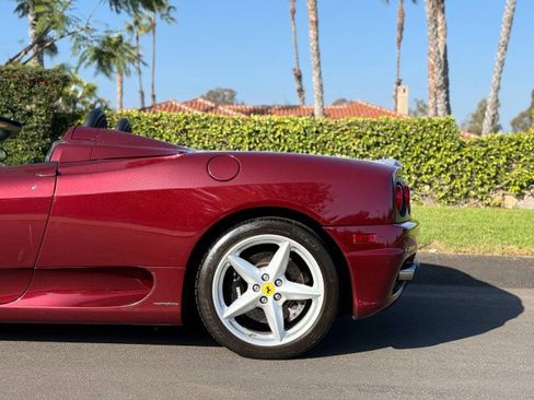 Used 2004 Ferrari 360 Spider image 8