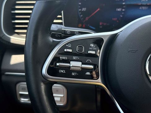 Certified 2023 Mercedes-Benz GLS 450 4MATIC image 33