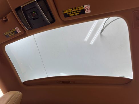 Used 2022 Lexus LC 500 Coupe image 11