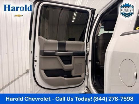 Used 2015 Ford F150 XLT AWD/4WD image 12