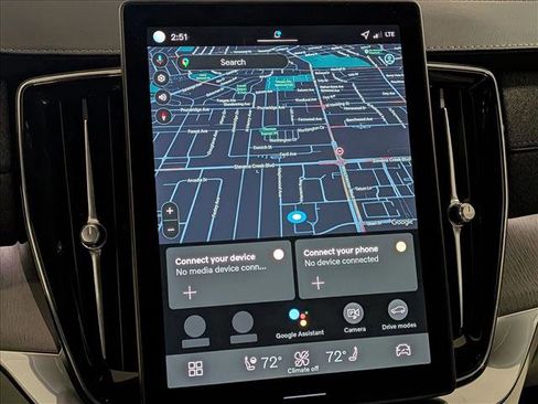 New 2026 Volvo XC90 T8 Ultra image 13