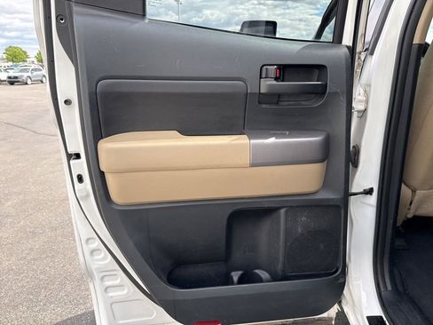 Used 2012 Toyota Tundra 4x4 Double Cab image 26