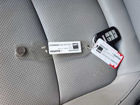 Used 2018 Honda Accord Touring image 34