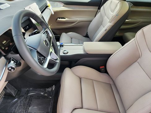 New 2026 Volvo EX90 Ultra image 4