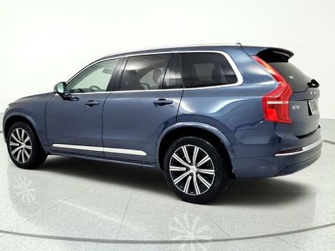 Used 2024 Volvo XC90 B5 Core AWD/4WD image 6