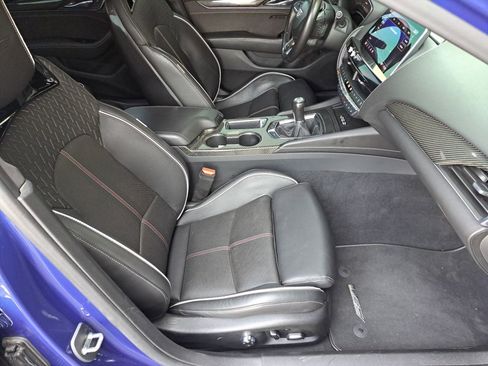 Used 2022 Cadillac CT5 V Blackwing w/ Carbon Fiber Package 2 RWD image 15