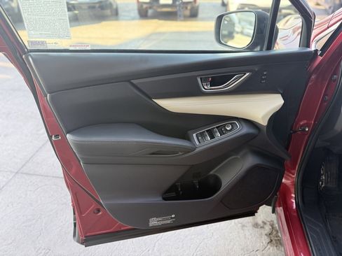 Used 2020 Subaru Ascent Limited w/ Popular Package #2A image 8