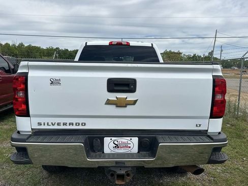 Used 2017 Chevrolet Silverado 2500 LT AWD/4WD image 3