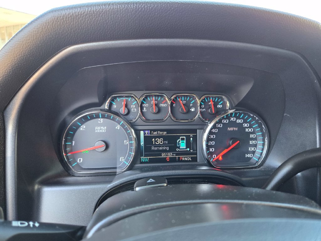 Used 2018 Chevrolet Silverado 1500 LT AWD/4WD image 18
