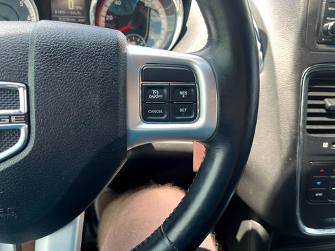 Used 2019 Dodge Grand Caravan GT image 15