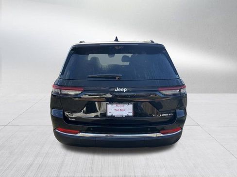 New 2025 Jeep Grand Cherokee Limited w/ Luxury Tech Group II image 6