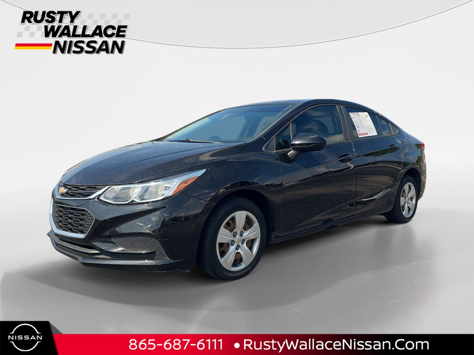 Used 2018 Chevrolet Cruze LS FWD image 1